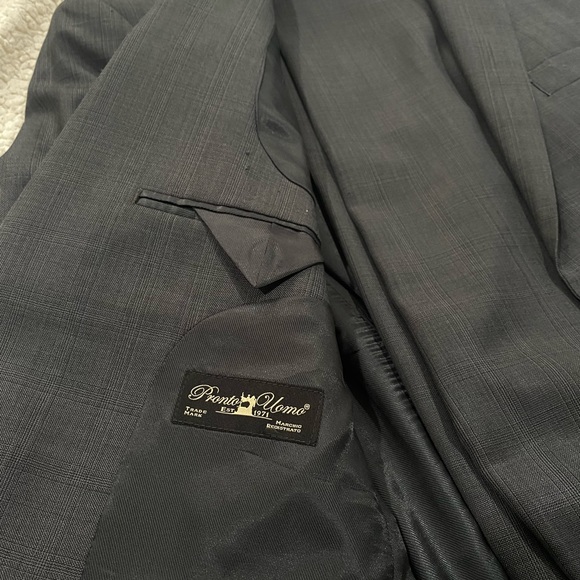 Pronto Uomo Men’s Suit - Picture 3 of 6